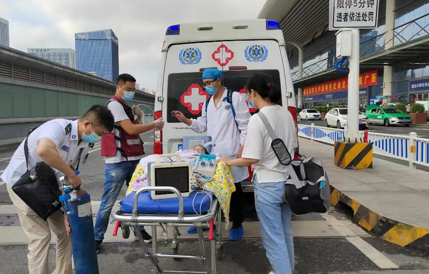 新川县救护车出租公司